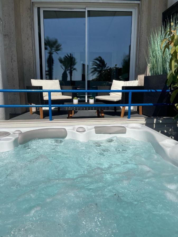 דירות ניס Luxury Garden Jacuzzi Promenade מראה חיצוני תמונה