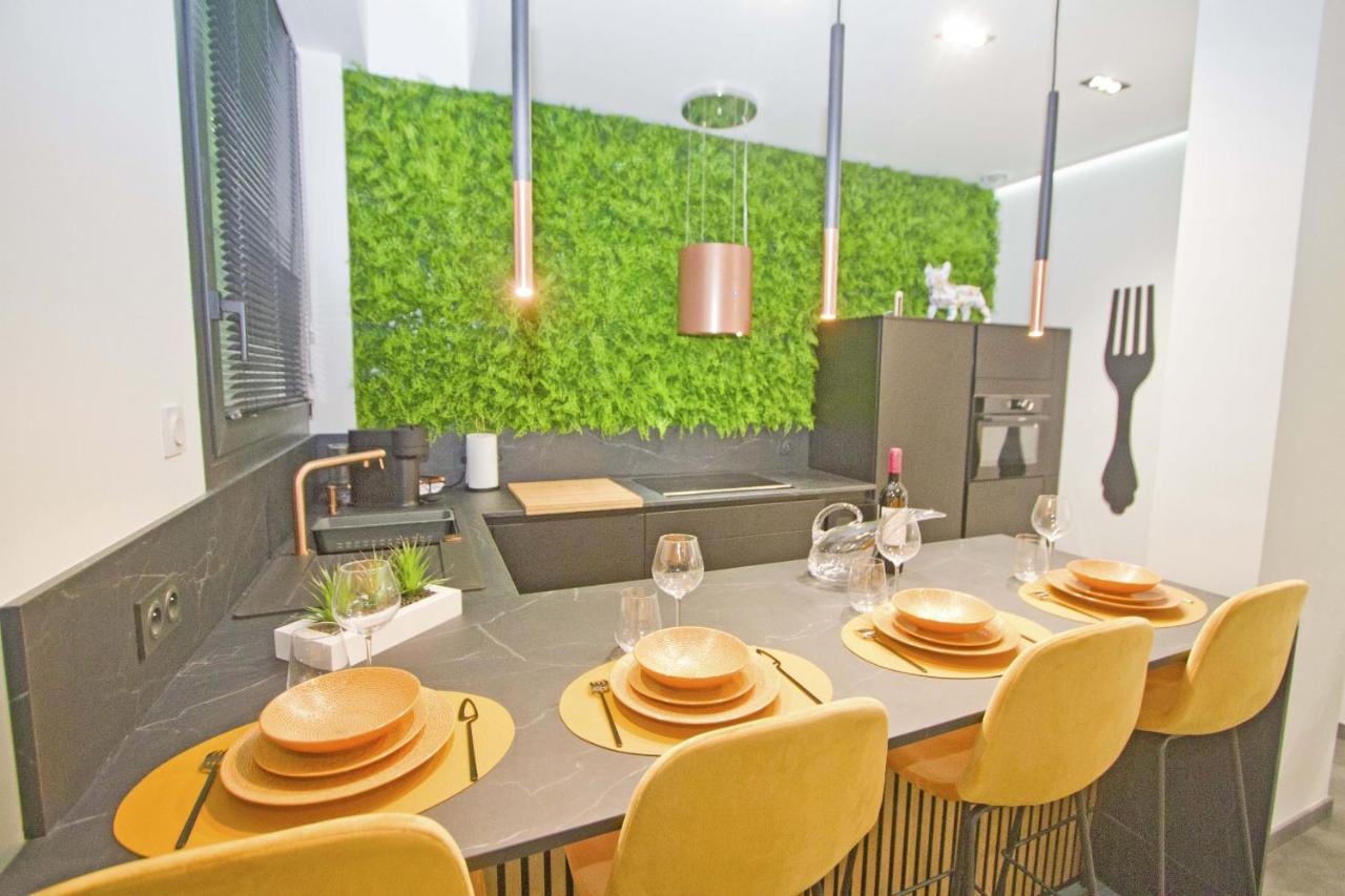 דירות ניס Luxury Garden Jacuzzi Promenade מראה חיצוני תמונה