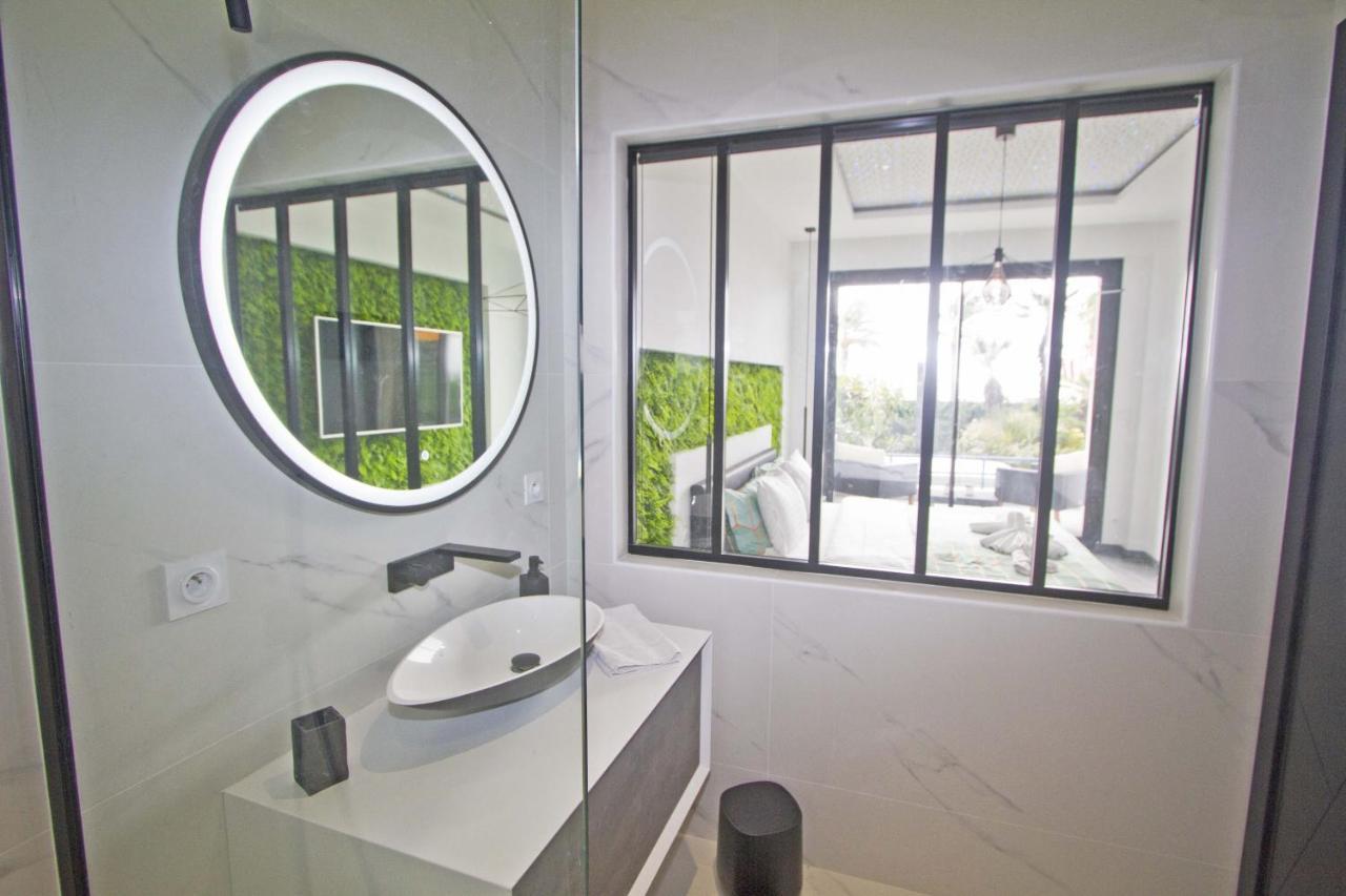 דירות ניס Luxury Garden Jacuzzi Promenade מראה חיצוני תמונה