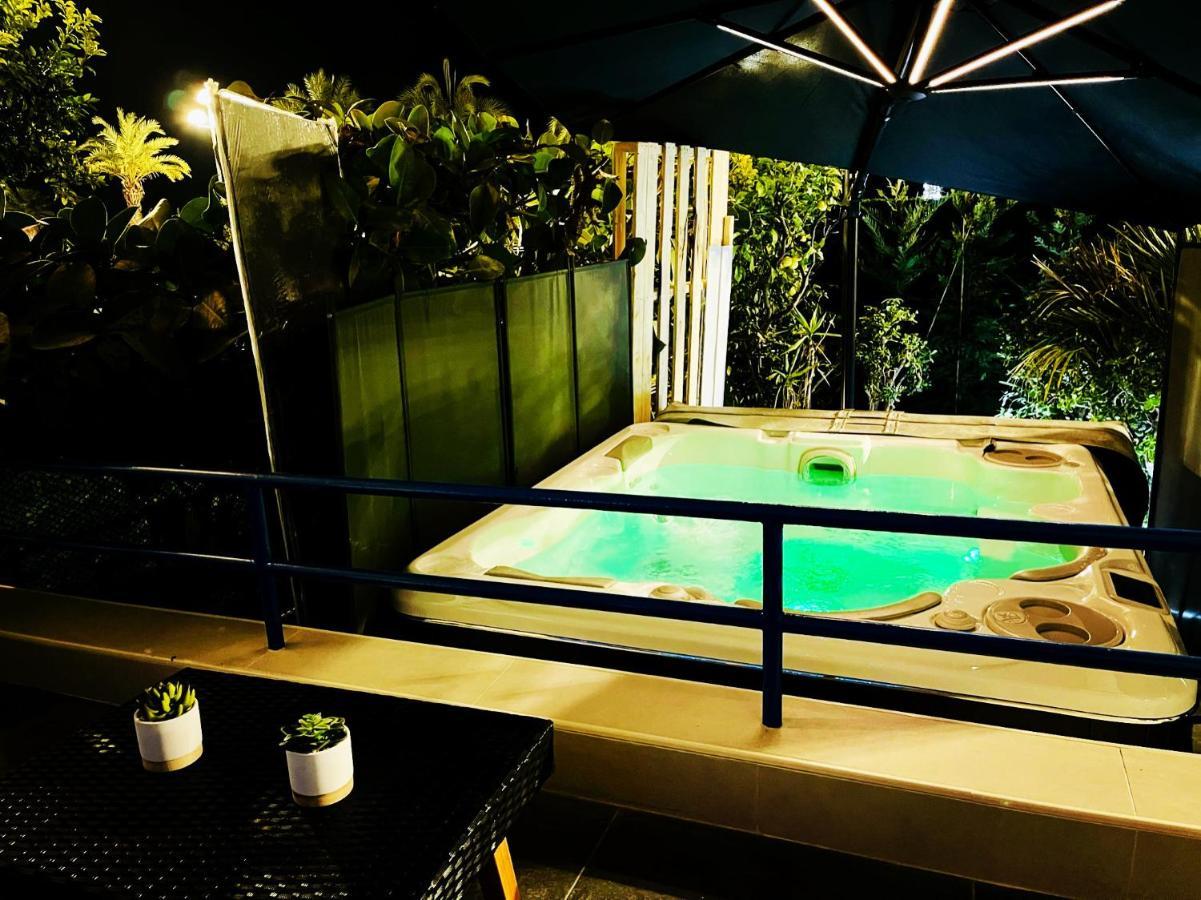 דירות ניס Luxury Garden Jacuzzi Promenade מראה חיצוני תמונה